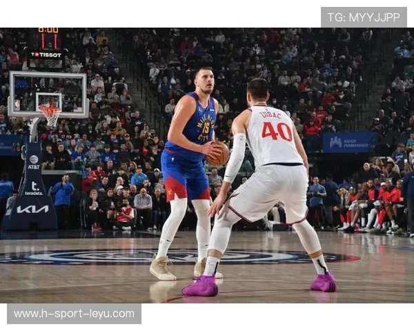 约基奇三双闪耀全场,掘金击败爵士收获胜利 约基奇三双闪耀全场,掘金击败爵士收获胜利